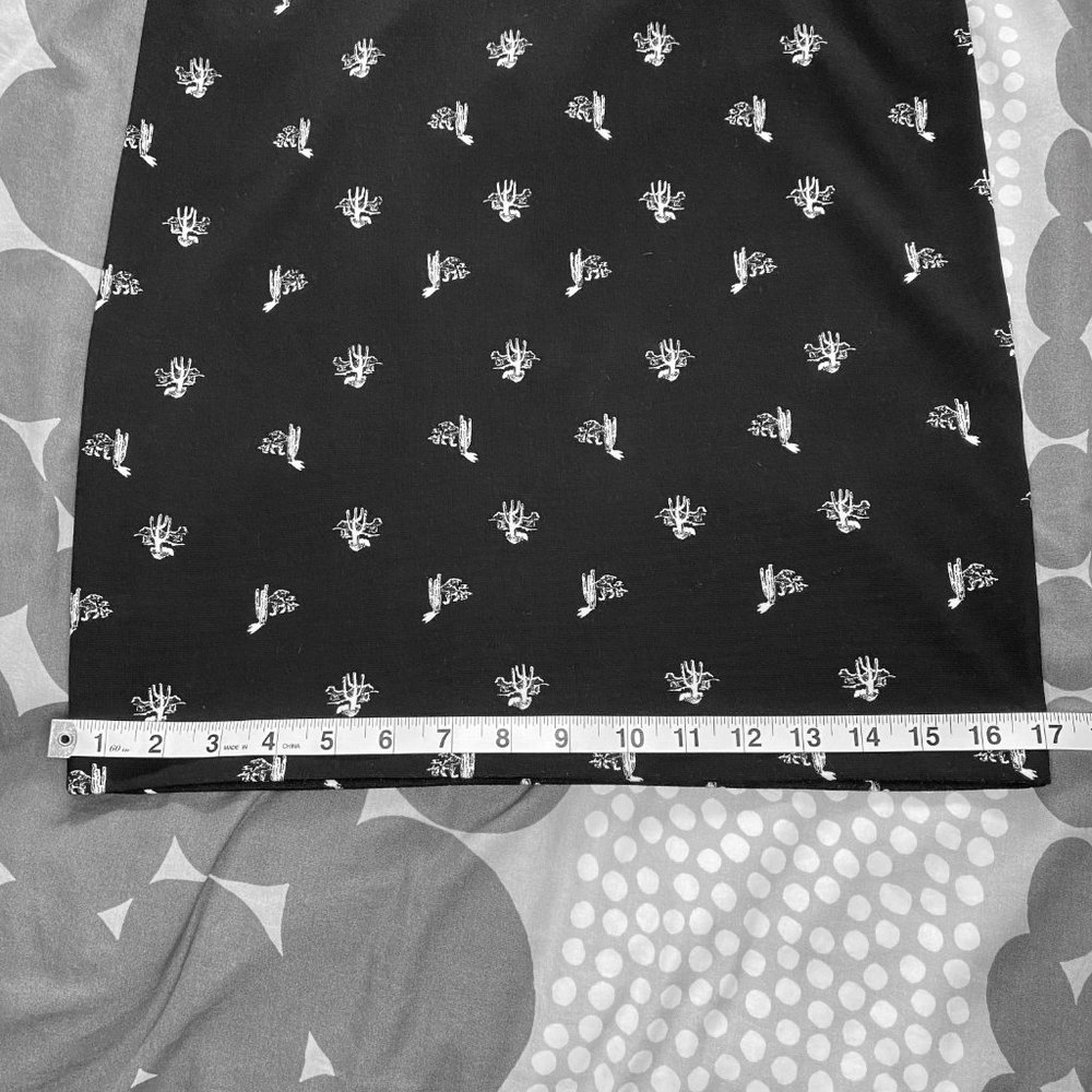 & Other Stories Black White Shift Mini Long Sleeve Dress Cactus Print 4 - Picture 13 of 15